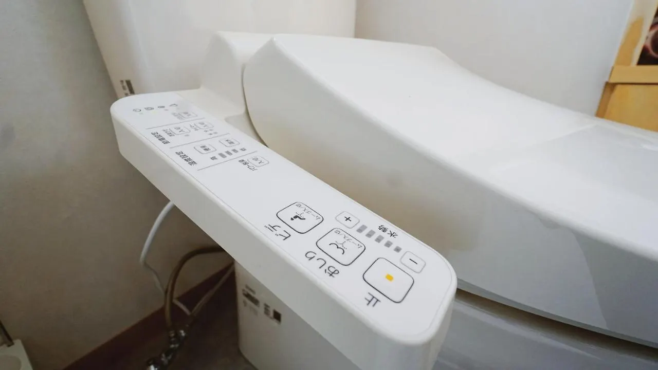 Apartment Poly Hostel 2 Namba Osaka