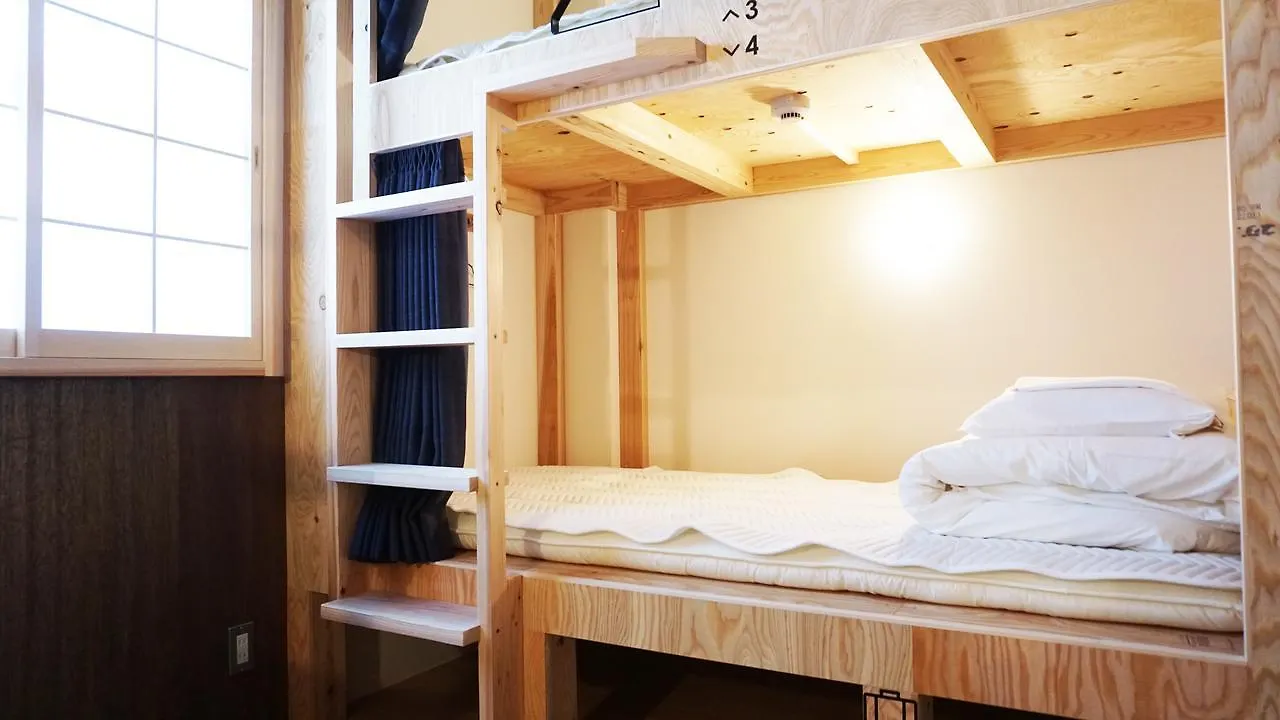 Apartment Poly Hostel 2 Namba Osaka