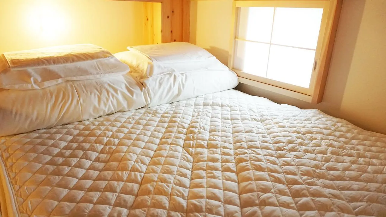 Apartment Poly Hostel 2 Namba Osaka